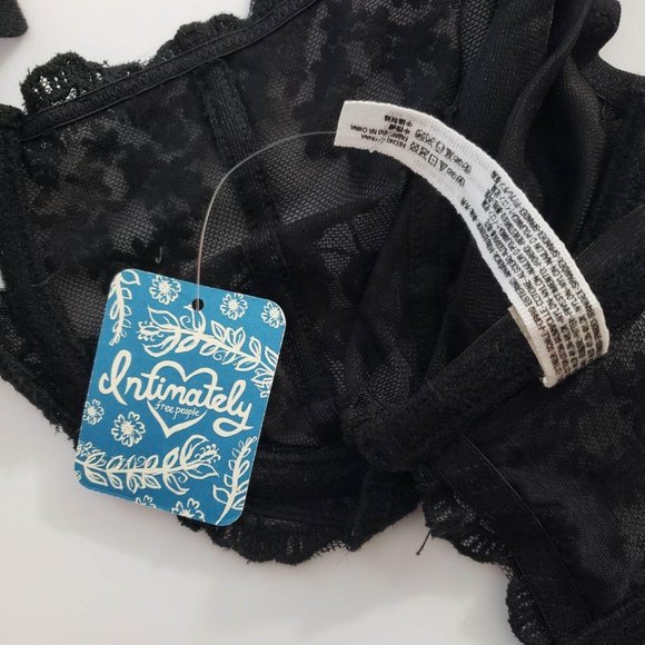 Intimately FP Daydreamer Underwire Lace Bra - Picture 10 of 11